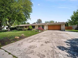 4016 Cadena Ln, Fort Wayne, IN 46815