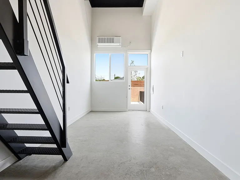 Step Designer Studio Community Living — Photo 109