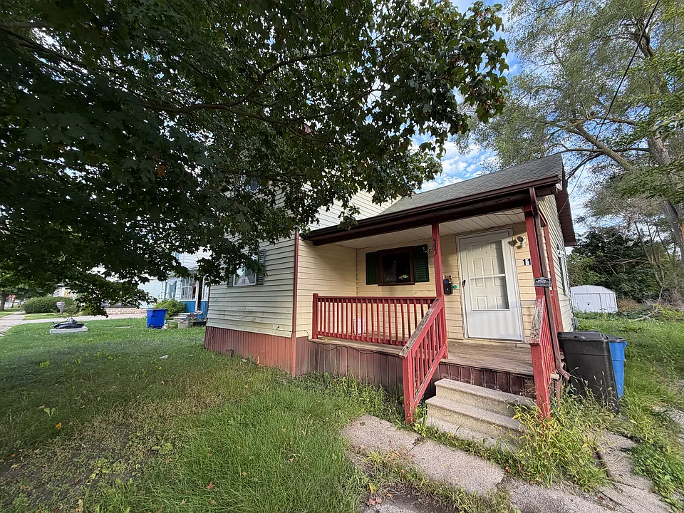116 N Andre St
