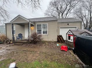 483 John St, Carlisle, OH