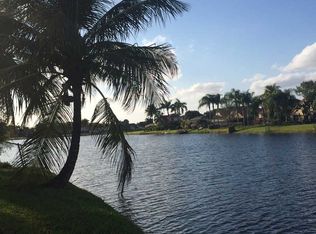 3132 Peachtree Cir, Davie, FL 33328