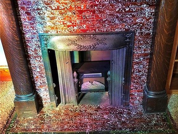 4th image of 2725 Renick St