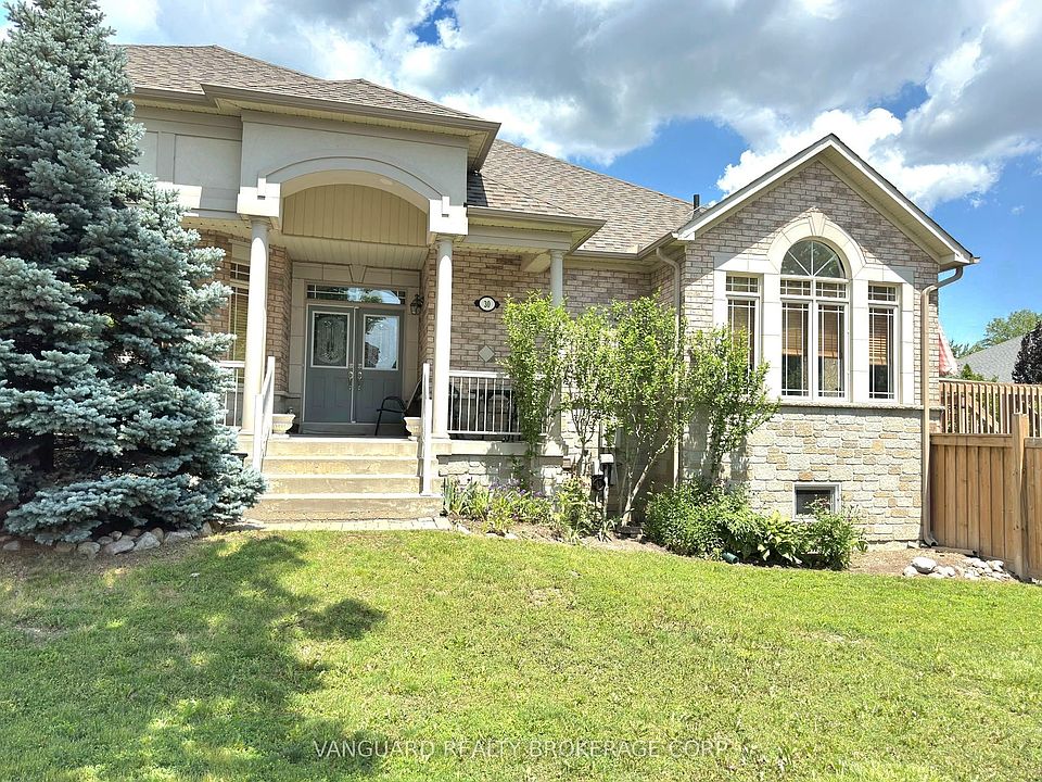 1st image of 30 Noah Cres