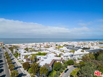 447 Herondo St Unit 110, Hermosa Beach, CA, 90254