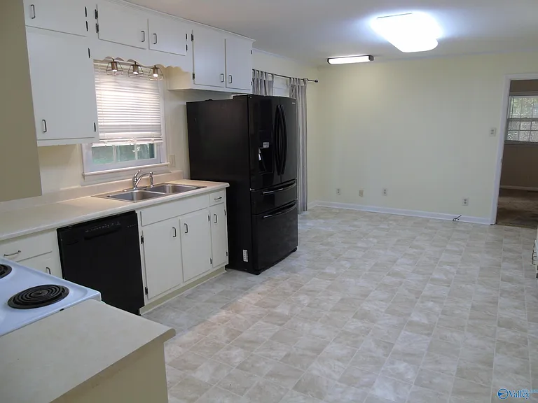 2213 Maysville Rd NE — Photo 6