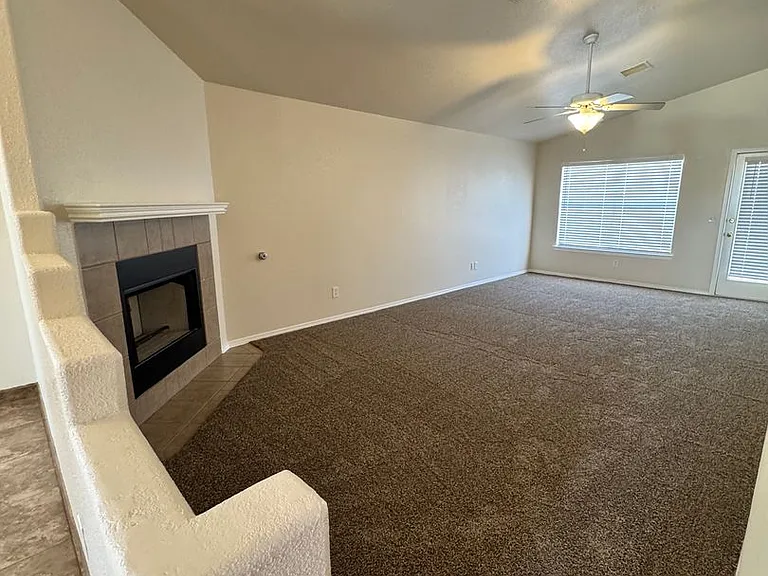 1326 Magoffin Pl — Photo 9