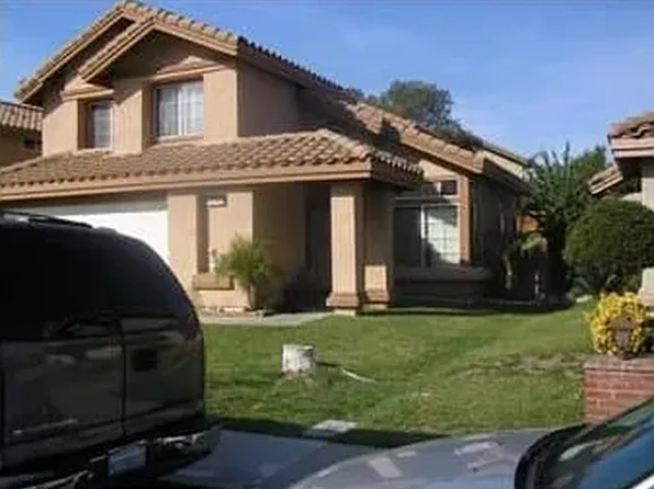 13742 Lighthouse Ct, Fontana, CA 92336