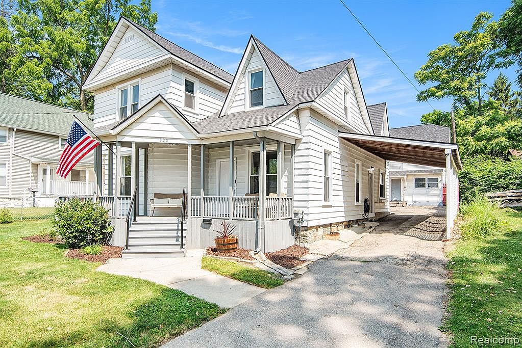 600 W Silver Lake Rd, Fenton, MI 48430 Zillow