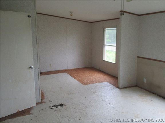 4th image of 34263 S 4200th Rd