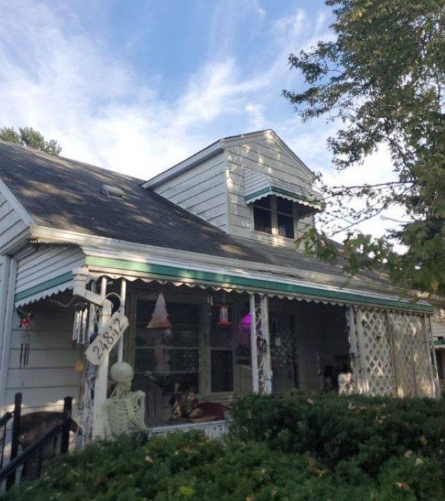 1st image of 24842 Lambrecht Ave