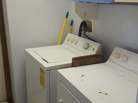 3rd image of 69 Ryckman Ave Floor 1
