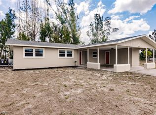 401 NE 13th Pl, Cape Coral, FL 33909