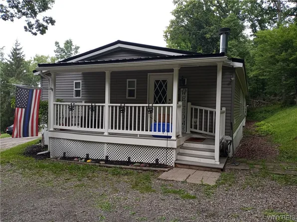 7103 E Washington Street Ext, Bath, NY 14810