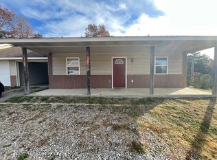 263 W Industrial Park Rd APT D, Flippin, AR 72634