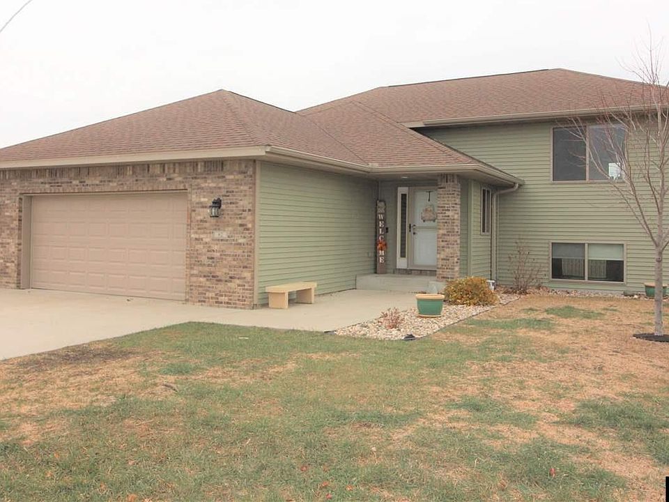 1st image of 82 Balsam Cir