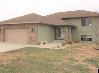82 Balsam Cir, Madison Lake, MN 56063