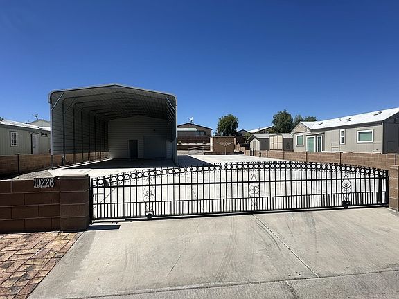2nd image of 10226 S Summer Ave