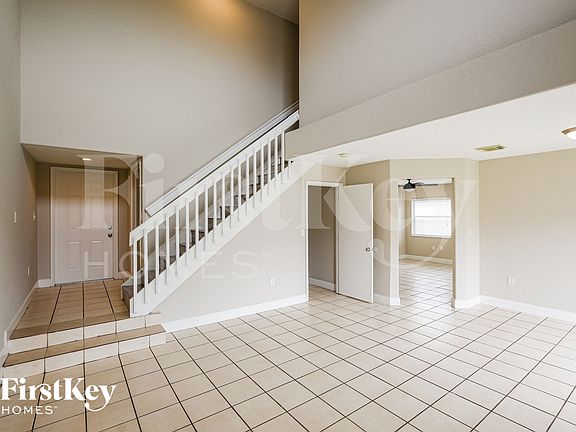 4th image of 18050 SW 142nd Ct