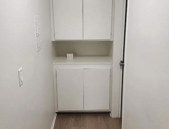5th image of 1650 Federal Ave #112