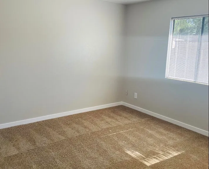 5716 E 23rd St #3 — Photo 35