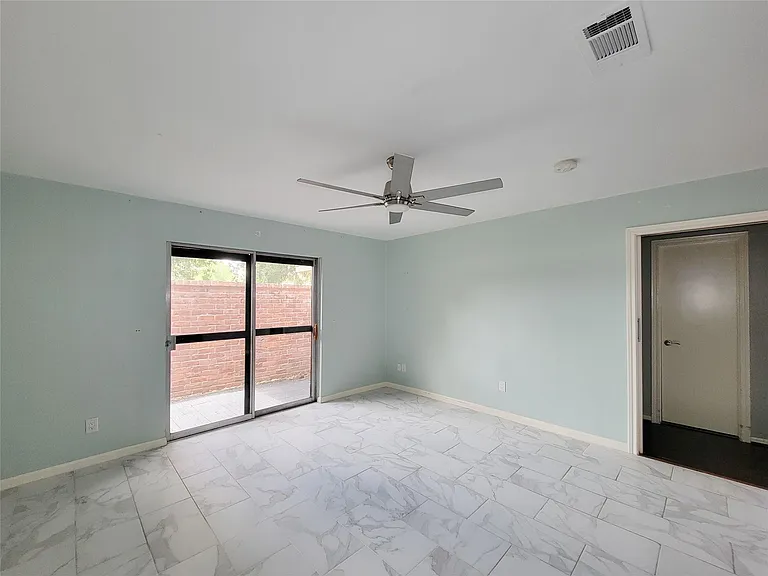 2815 Cambridge Ln — Photo 28