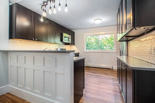 1825 Arbordale St #2 — Photo 9