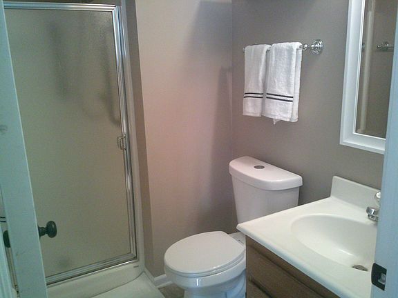 3rd image of 8674 Kelly Dr