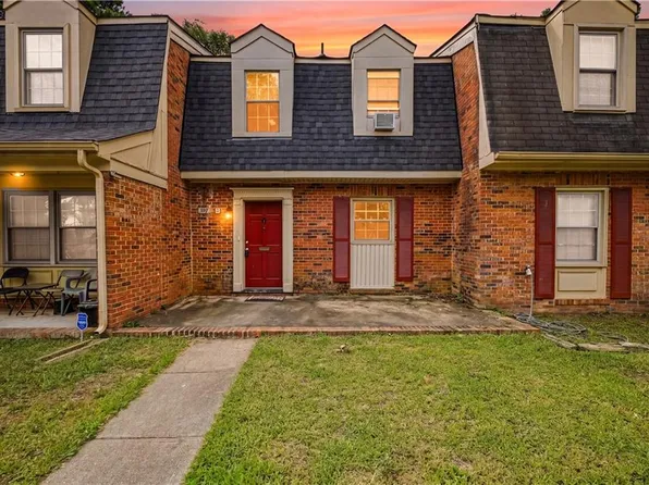 397 Deputy Ln Unit E, Newport News, VA 23608
