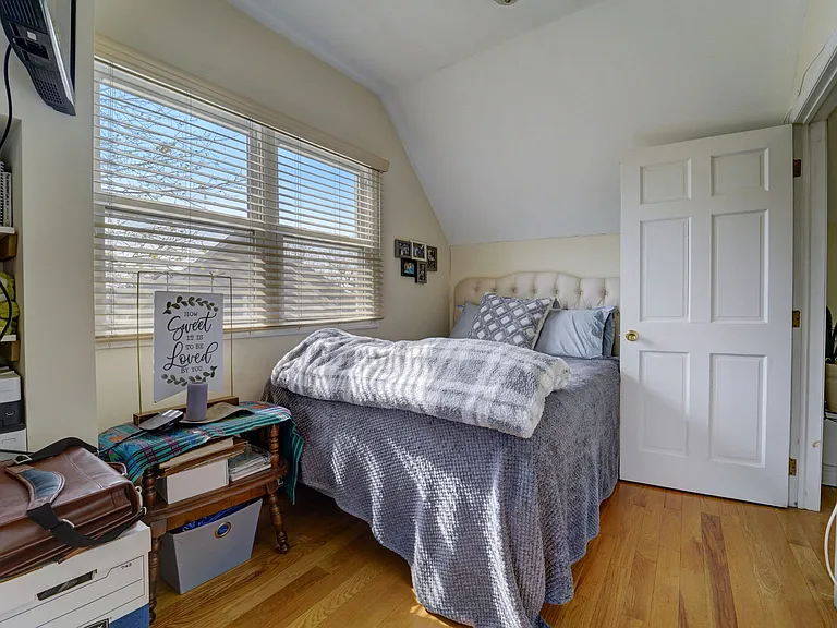 71 Washington Pl #2 — Photo 4