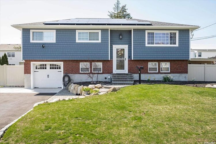 1st image of 5 Woolsey Ave