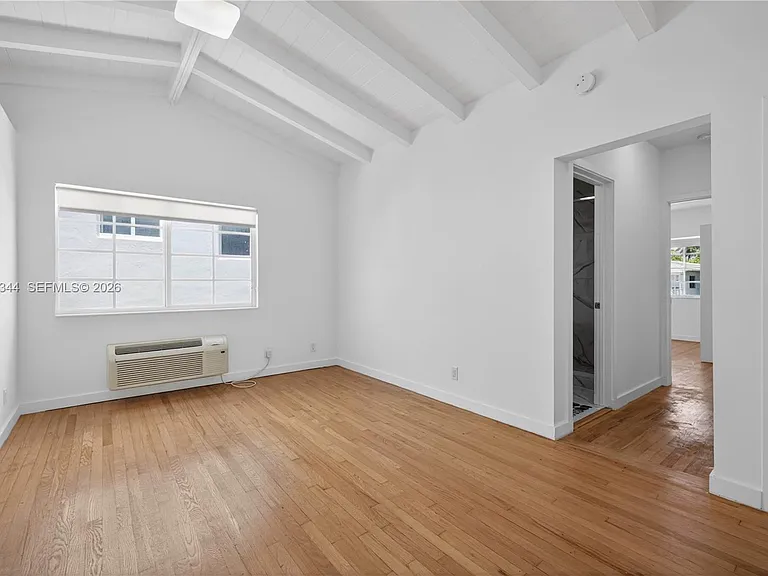 1552 Euclid Ave #4 — Photo 12