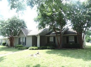 518 Red Oak St, Allen, TX