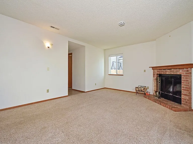 4330 Archwood Dr — Photo 9