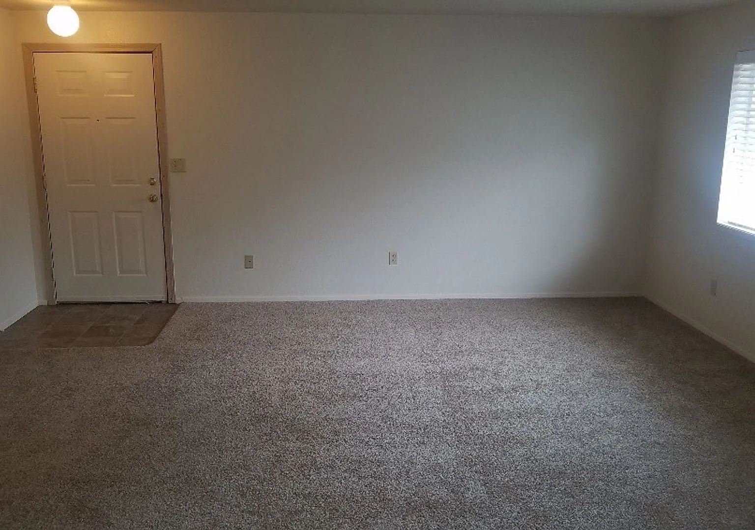 122-Ring Manor — Photo 3