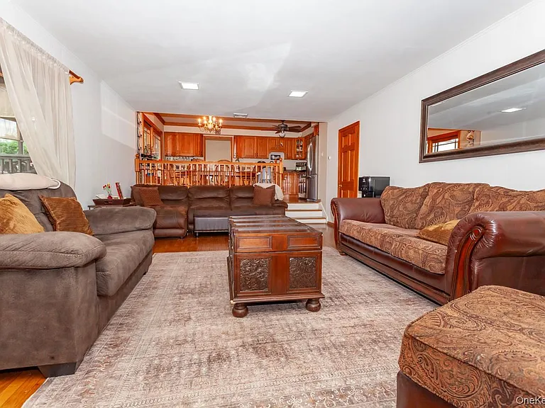 15 Cindy Ln — Photo 13