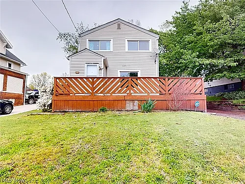 1801 Malasia Rd Photo 1