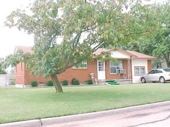 4219 SE Dorchester Dr, Lawton, OK 73501