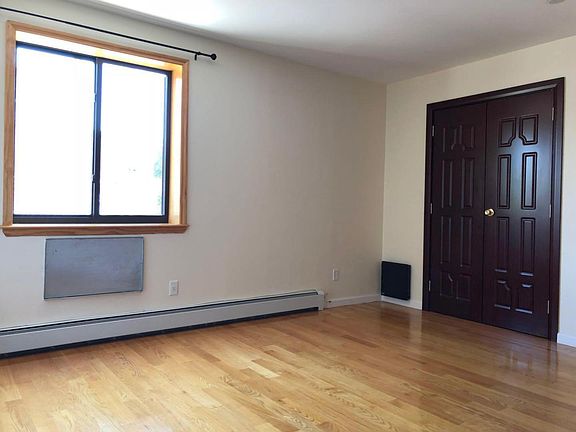 2nd image of 75-48 Parsons Blvd #2E