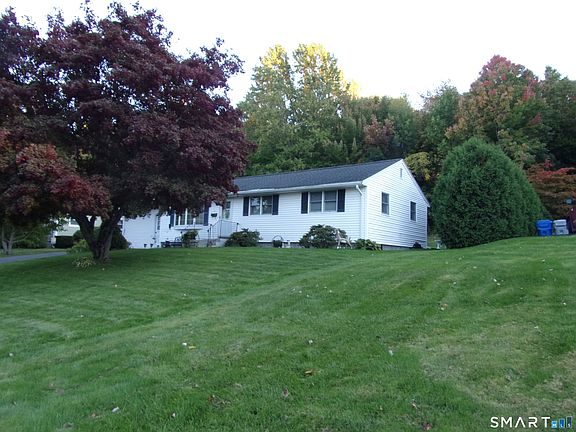 3rd image of 141 Sherbrook Street