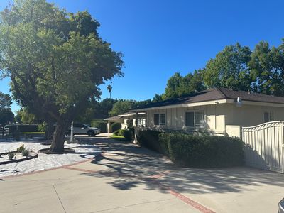 (Undisclosed Address), Northridge, CA, 91325