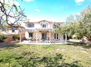 5947 Creekside Dr, Fontana, CA