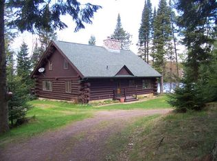 7216 Bayside Ln, Land O Lakes, WI 54540