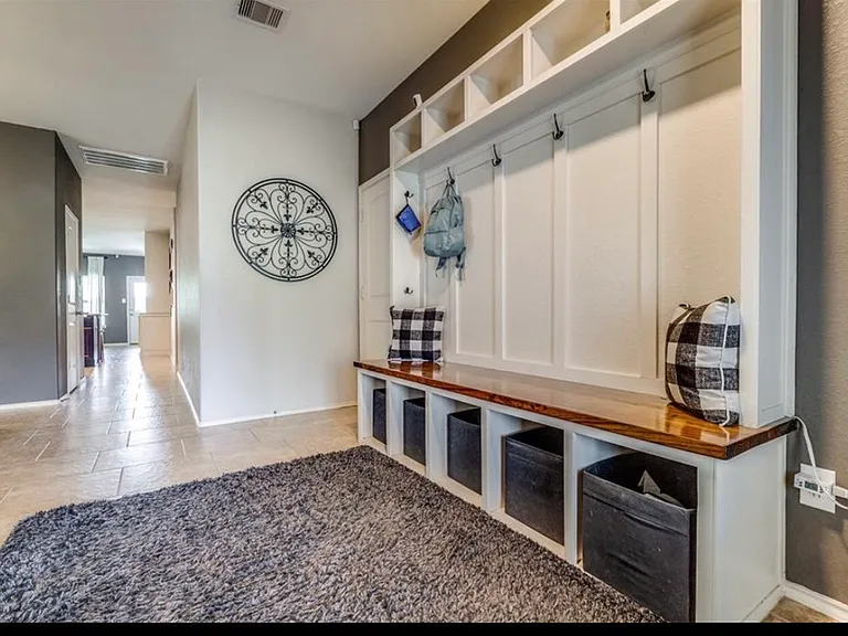 23719 San Servero Dr — Photo 4