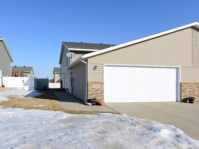 5265 50th Ave S, Fargo, ND, 58104