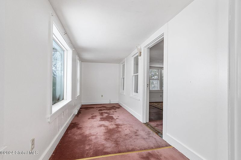 4th image of 121 Mineral Springs Road