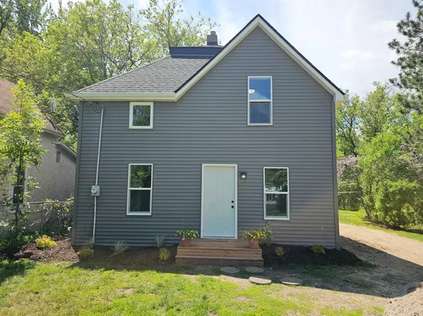 1002 SE 15th St, Brainerd, MN 56401