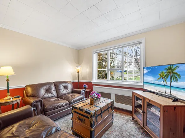 54 Nathan Hale Drive #47A, Huntington, NY 11743