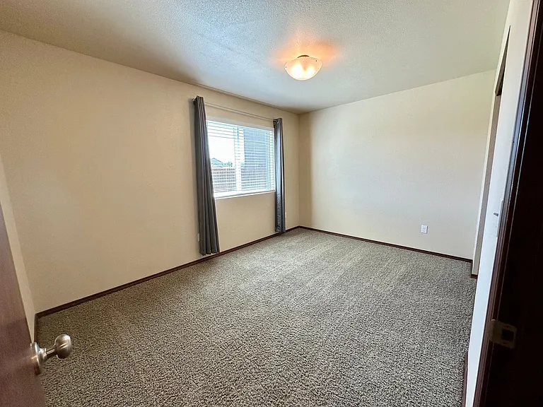 2706 N Susie Ct — Photo 28