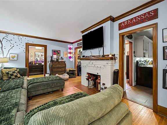 5th image of 214 Harding Rd