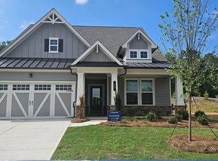 12 Unicoi Trl, Sharpsburg, GA 30277